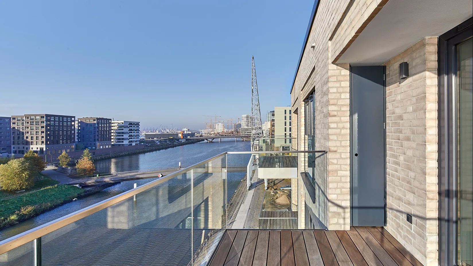 Impressionen aus dem Baakenhafen Balkon