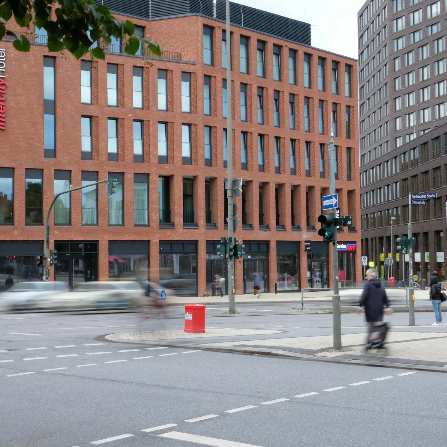 FRANK zeigt das IG Fuhle Netzwerk: Unterstützung von Gewerbe und Gemeinschaft in Hamburg-Barmbek