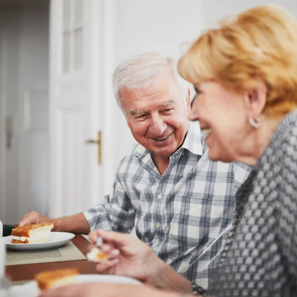 Senioren bei FRANK am Kaffeekränzchen.